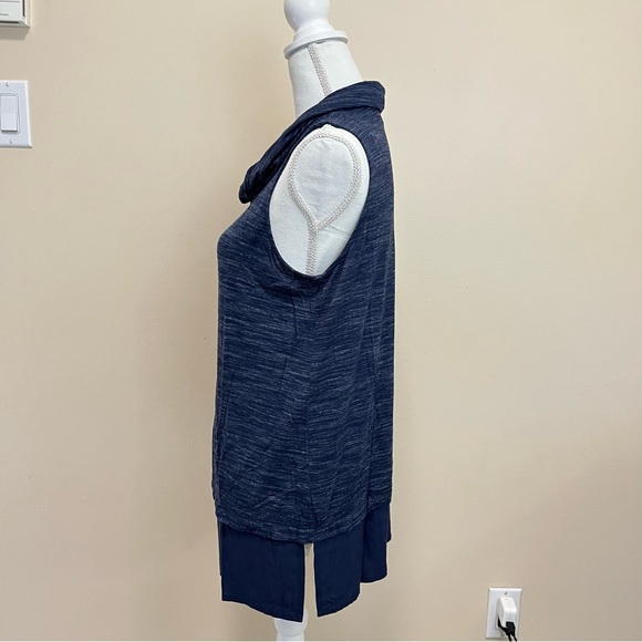 Two by Vince Camuto Sleeveless Cowl Neck Top - Picture 4 of 10